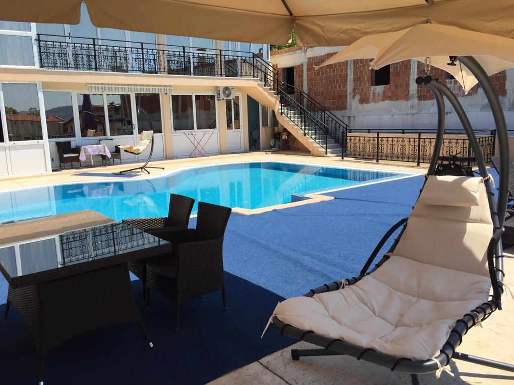 Apartments Nensy Бар Экстерьер фото