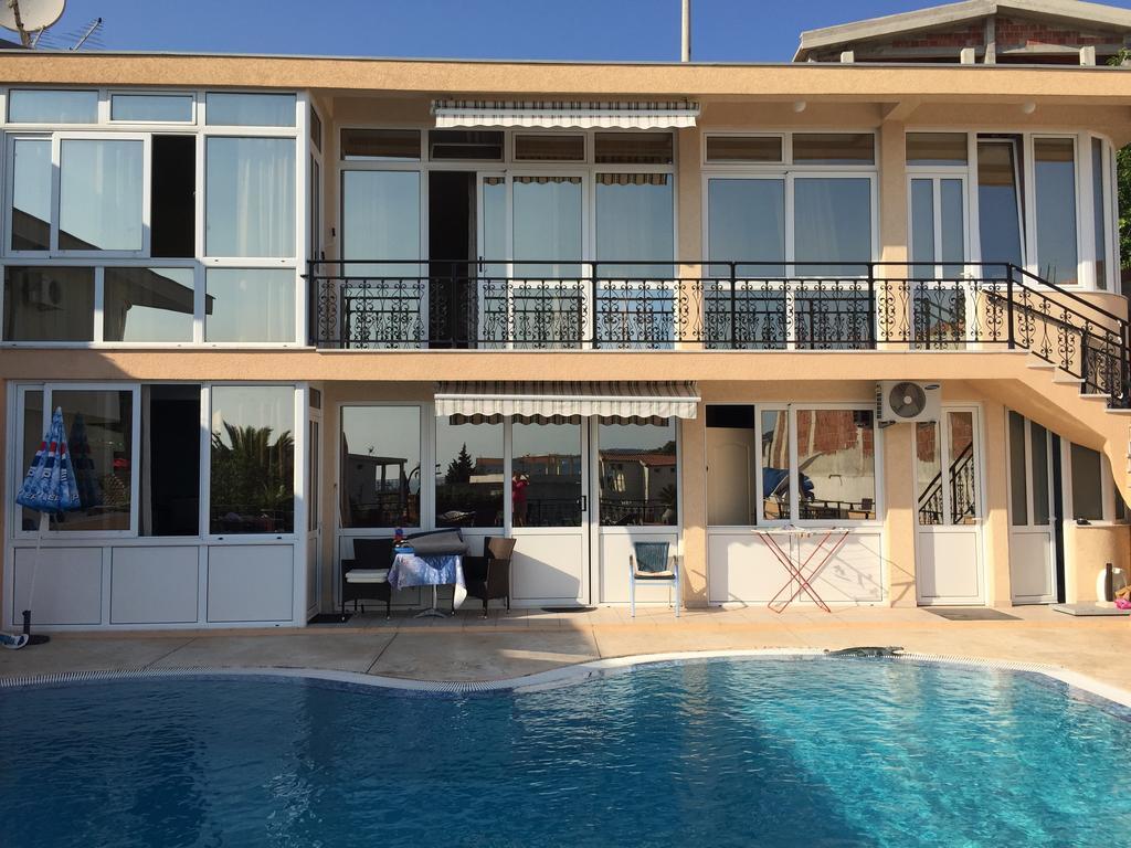 Apartments Nensy Бар Экстерьер фото